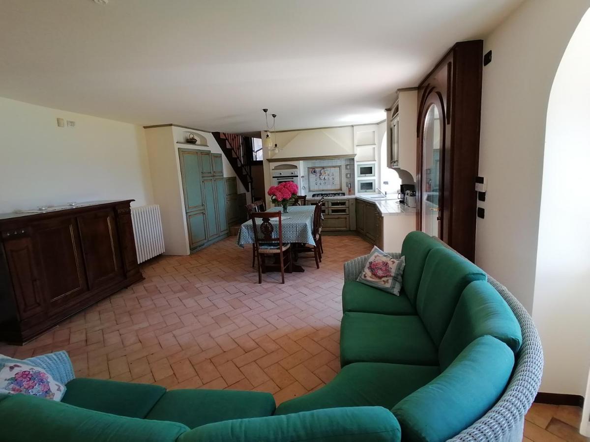Villa Daniela Riva di Solto Esterno foto