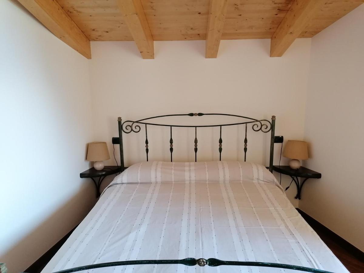 Villa Daniela Riva di Solto Esterno foto