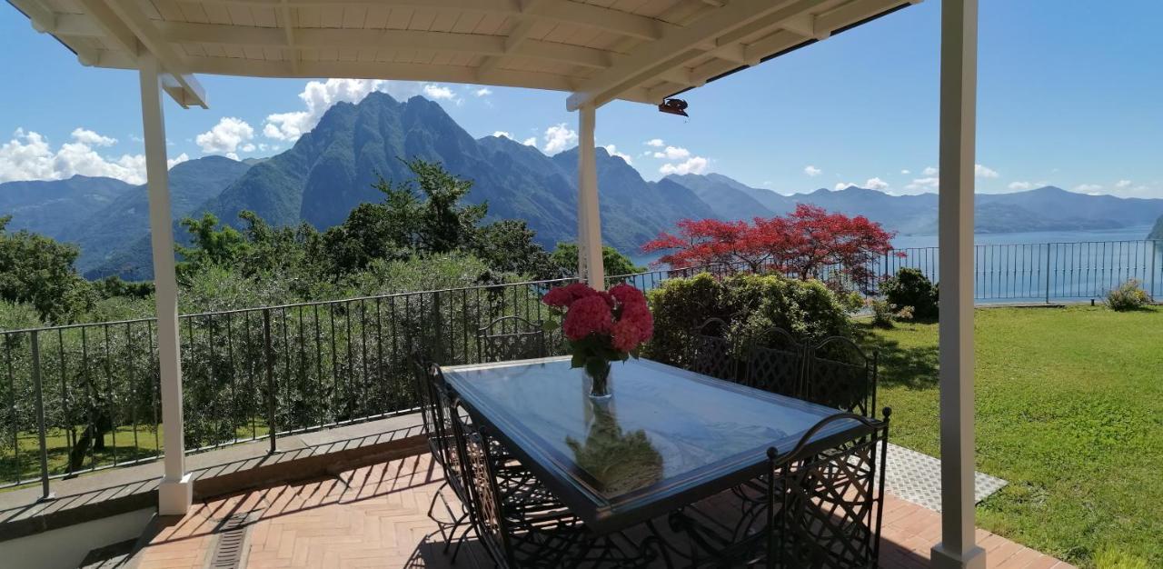 Villa Daniela Riva di Solto Esterno foto